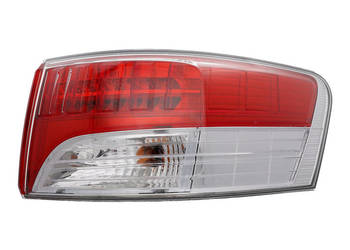 Toyota Avensis 08–12 Lampa tylna prawa