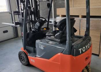 Wózek widłowy 3 kołowy 8FBET16 Toyota 2018r 4,3m przesuw wolny skok