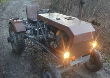 Ciągnik Sam S-15 z podnośnikiem