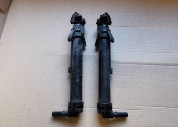 Spryskiwacz lampy prawy lewy zafira C 90004374 90001131 1128