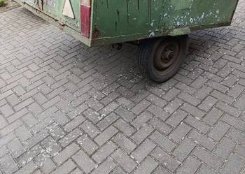 Przyczepka lekka cena 400