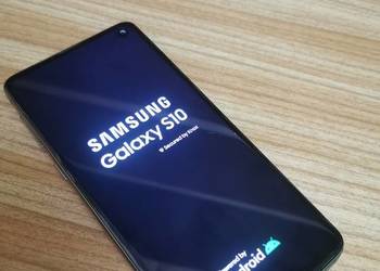 Samsung Galaxy S10 w dobrym stanie