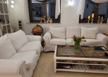 Sofa dwu i trzyosobowa