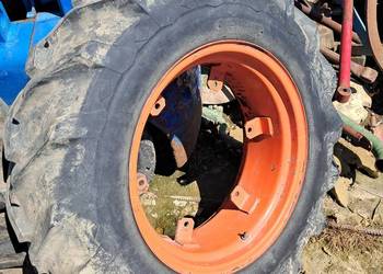 Koło opona 12.4-24 Good Year z kombajnu Volvo 800 Koło opona 12.4-24 Good Year z kombajnu Volvo 800