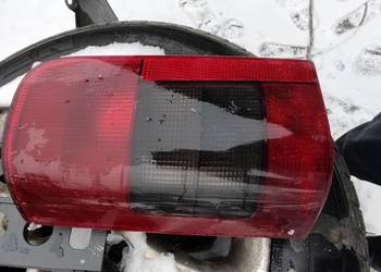 Lampa tył tylna lewa kompletna Peugeot Partner I lift Berlingo