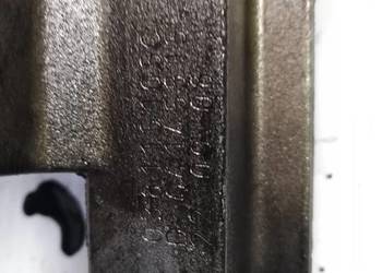 VW 1.9 pompa oleju 038115105C