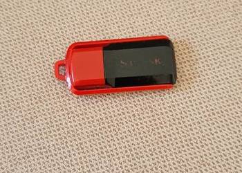 pendrive Sandisk 16 GB