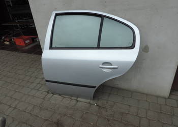 SKODA OCTAVIA 1 HB 5D DRZWI LEWY TYŁ TYLNY