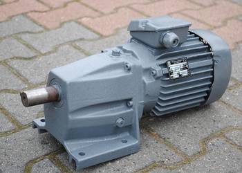 Motoreduktor 1.1kw. 400obr./min. FIRMY VEM.