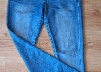 Klasyczne męskie jeansy proste straight r. L/XL (33/32)