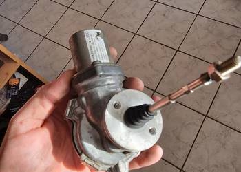 Nastawnik turbosprężarki audi 2.0 tfsi 06l145614b