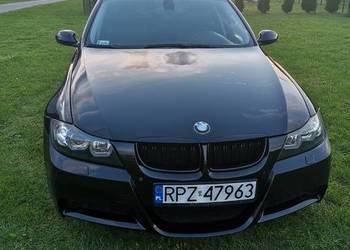 BMW E90 330i