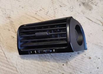 Kratka nawiewu lewa drzwi BMW E34