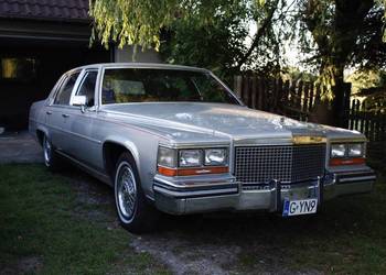 Cadillac Brougham 1987 5.0L