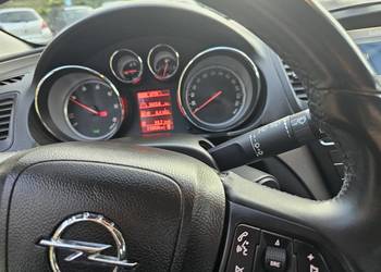 Sprzedam opel insignia 2.0 dizel 160kn rok 2012