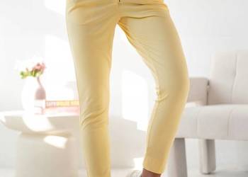 Spodnie sportowo - eleganckie Novum cygaretki rozmiar 40 żółte