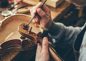 ## Profesjonalny Lutnik – Serwis Instrumentów | Białystok i okolice ##