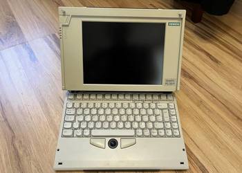 Zabytkowy laptop Siemens Simatic PG 720 P