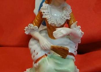 Figurka porcelana dama