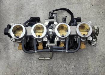 KAWASAKI Z900 Z 900 OEM PRZEPUSTNICE WTRYSKI PRZEPUSTNICA WTRYSK 21-24