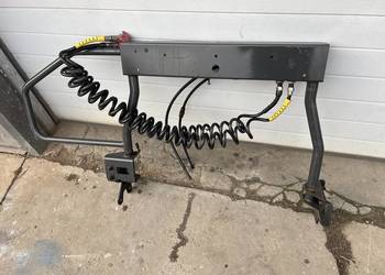 Uchwyt Stelaż Pałąk mocowanie przewodów za kabiną Mercedes Actros MP4