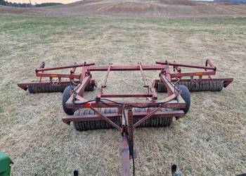 Wały posiewne hydrauliczne Ysta