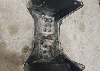 Stopien podnóżek lewy suzuki eiger 400