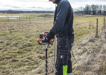 Świder do gruntu 52 cm3 z wiertłem 300 mm
