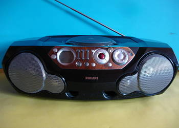 Radiomagnetofon z CD PHILIPS AZ-2048