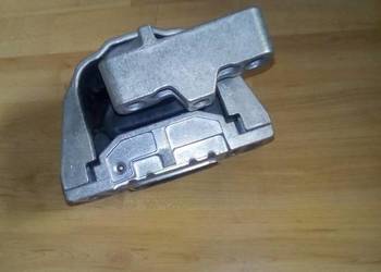 Poduszka silnika P VW POLO New Bettle 1.6 95  SZT 37230 (1) (1) (1)