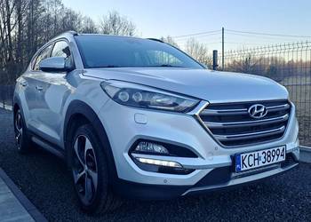 Hyundai Tucson Benzyna 1.6 Napęd 4x4 Full opcja wyposażenia