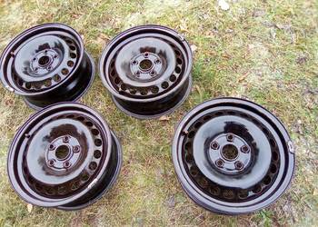 Felgi stalowe na opony R15