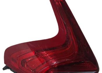 Lampa tylna lewa Volvo V40 II Cross Country 31395844 zewnętrzna