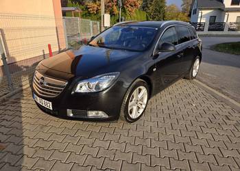 OPEL INSIGNIA#SPROWADZONY#BIKSENONY#SKÓRA #NAVIGACJA#SERWISOWANY#COSMO