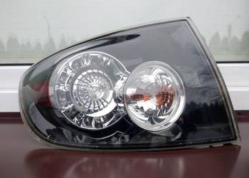 Mazda 3 BK sedan lampa tył tylna lewa narożna w błotnik oryginał LED