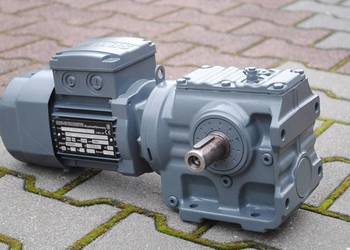 Motoreduktor kątowy 0.25kw. 7obr./min. z hamulcem. SEW S47DR63L4/BR/TH