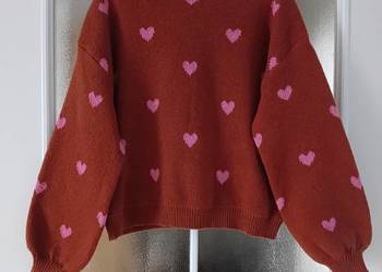 Sweter damski w serca