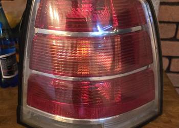 Lampa prawy tył opel zafira B 2006