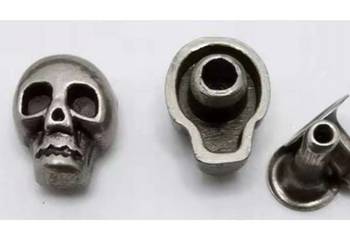 DEKORACJA PINS 10 SZT.NITY DO MOTOCYKLA NA SAKWY PIÓRNIK SKÓRĘ PASEK