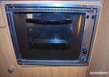 Kamper Przyczepa Dometic Smev F0311GT Piekarnik 30L Piekarnik i grill