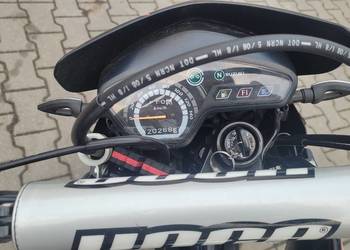 Suzuki DR 125 SM z niskim przebiegiem