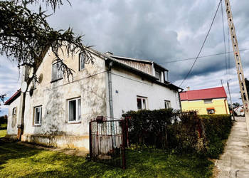 Działka 5400 m² w Drygałach z domem i zabudowaniami