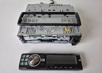 Radio samochodowe Alpine CDE 9880R 9882R uszkodzone na części