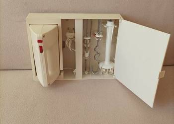 Polski robot kuchenny mikser Predom Zelmer typ 65A z szafką z PRL-u Polski robot kuchenny mikser Predom Zelmer typ 65A z szafką z PRL-u