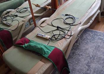 Łóżko masujące ćeragem