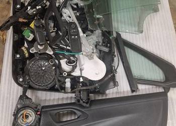 Tapicerka boczek szyba zamek peugeot 208 2015r