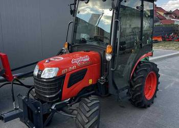 Ciągnik Kubota B1-241 / 4x4 / Kabina ogrzewana /