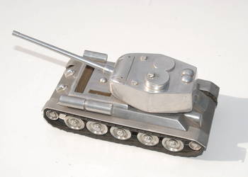 Stary aluminiowy czołg model antyk zabytek kolekcjonerski