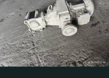 Motoreduktor z regulacją