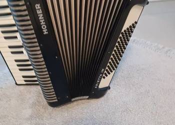 Akordeon hohner arietta 72 basy